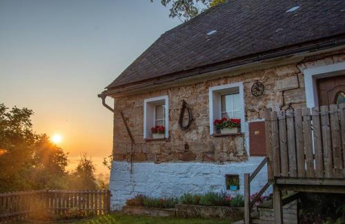 Bezdedice House | Kamenný dům Bezdědice-Máchův kraj
