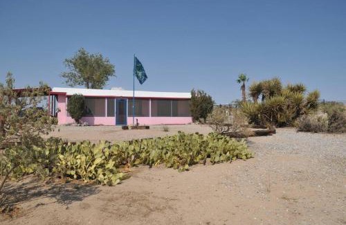 Joshua Tree House | KAMPINK! Pool, Spa, Gameroom Compound with Amazing Views on 2.5 Acres