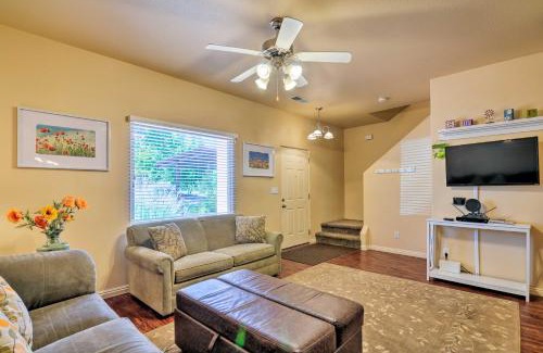 Kanab Apartment | Kanab Condo with Pool and AC Less Than 1 Mi to Attractions!