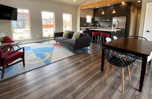 Kanab House | Kanab Retreat w/Private Pool & Rooftop Deck – Near Zion & Bryce