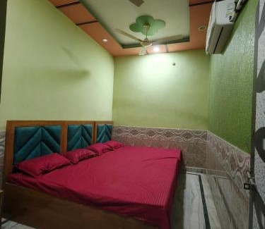 Mathura House | Kanha Dham Dharamshala