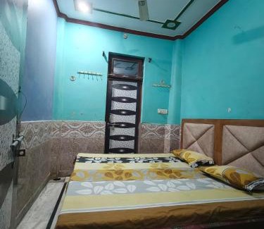 Mathura House | Kanha Dham Dharamshala