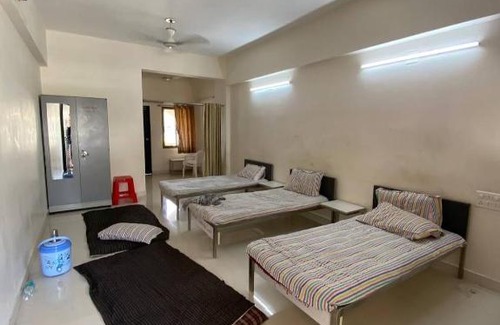 Junagadh Hotel | Kantaba Sankul Jain Dharamshala