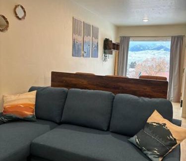 Salmon House | KarKens Container Home