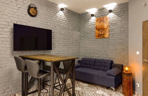 Karlovy Vary Condo | Karlovy Charme Inn: 1BR Apt No.314 with Spa Bath