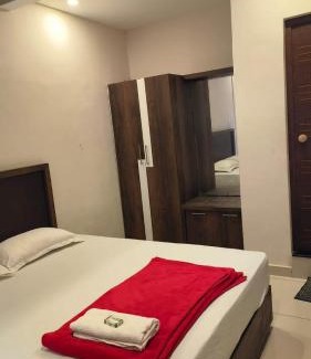 Thekkumbhagam Resort | Karmaliz Casa Del Lake