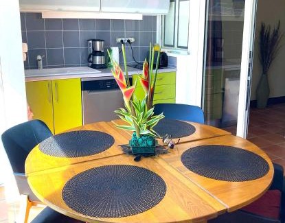 Anse des Rochers Apartment | Karpé diem