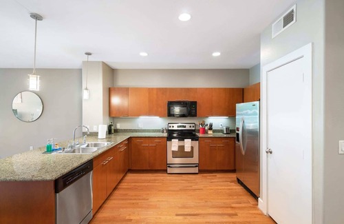Legacy Park Apartment | Kasa | Bright & Airy 2BD + Amenity Access | Plano