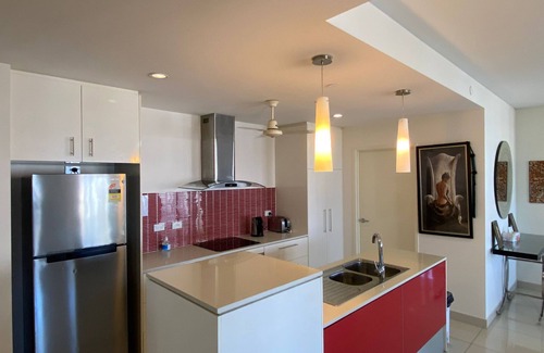 Darwin City Centre Apartment | Katara on Smith - CBD Apartment 2 Bedroom 2 Bathroom