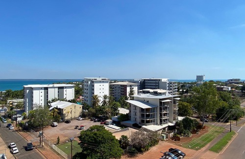 Darwin City Centre Apartment | Katara on Smith - CBD Apartment 2 Bedroom 2 Bathroom