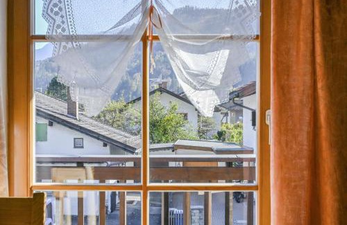 Garmisch-Partenkirchen Apartment | Katharinenhof Ferienwohnung Kramer Sehr Groß (2+3)