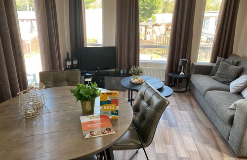 Ockenburgh Ski Chalet | KD 870 - Vakantiepark Kijkduin