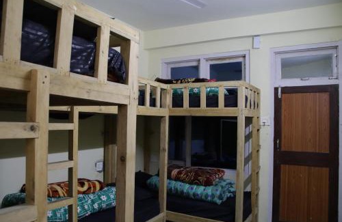 Jibhi Bed & Breakfast | KD RiverView Jibhi Tirthan