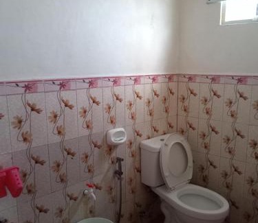 Burgos House | Kelsey's Homestay