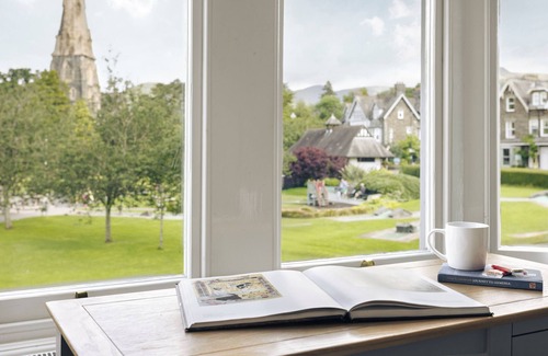 Ambleside Bed & Breakfast | Kelsick Villa Guest House - Loughrigg