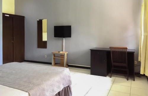 Jakarta House | Kemang Place near Lippo Mall Kemang Mitra RedDoorz