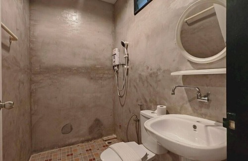 Chumphon Hotel | Kenikar Raintree Residence Hotel