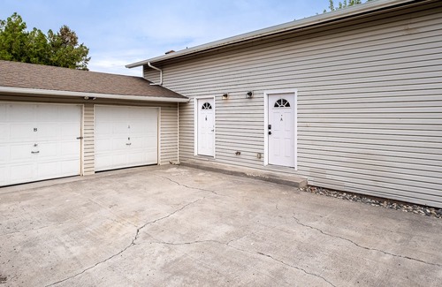 Tri-Cities House | Kennewick Duplex near Columbia River