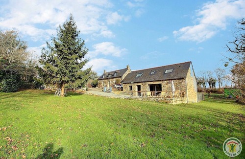 Plusquellec House | Kerannou - Plusquellec