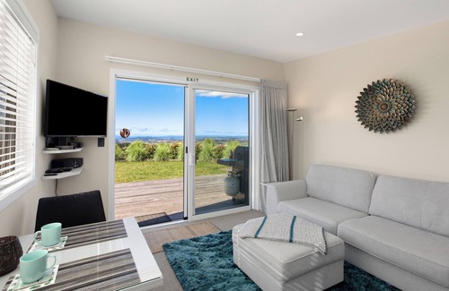 Okaihau Cabin | Kerikeri Skylark Lodge secluded guesthouse, 12 mins away from Kerikeri town