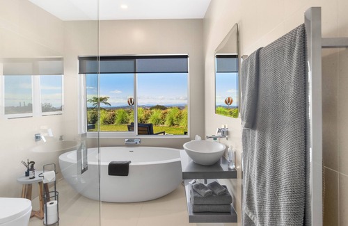 Okaihau Cabin | Kerikeri Skylark Lodge secluded guesthouse, 12 mins away from Kerikeri town