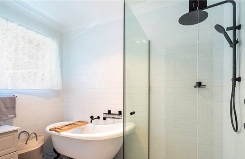 Sutton Forest House | Kerriedancer House - 4 bedroom well appointed home