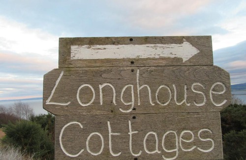 Fortrose House | Kestrel, Longhouse Cottages