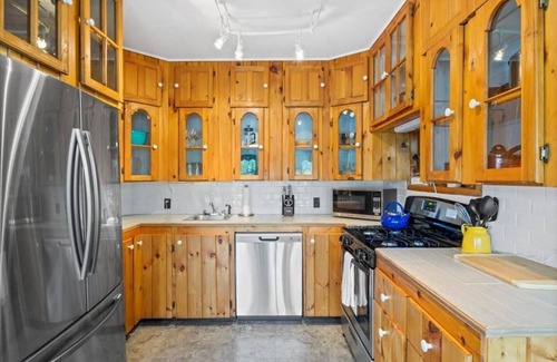 Dundee Cottage | Keuka Lake | Panoramic Lake Views | Lake Access