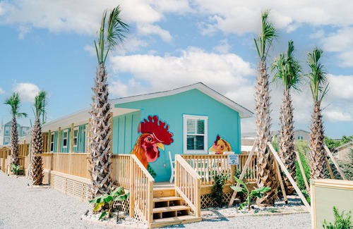 Surf City Apartment | Key West 4- Beach Access - Dog Friendly - Bikes – Grill