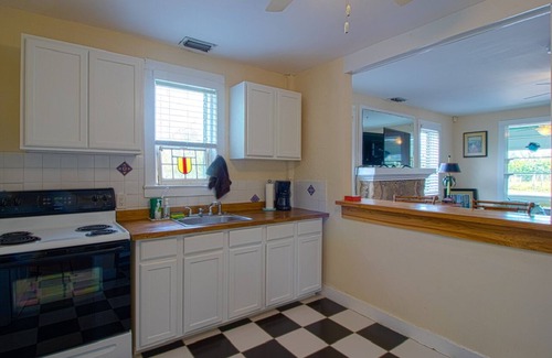 Delray Beach House | Key West Style House, 3/2, 3 Bedsn2/1 1st fl.+n1/1 Loft Studio n2 Blks,Dn.Town