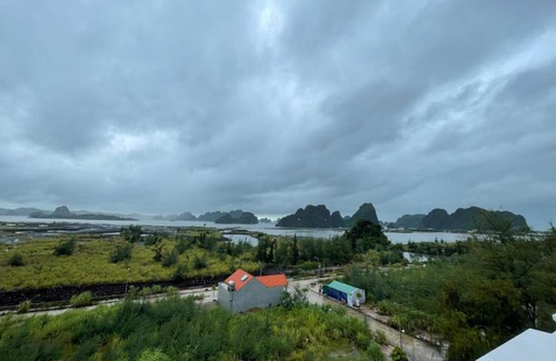 Cam Pha Hotel | Khách Sạn Cao Sơn Cẩm Phả