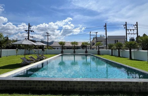 Khuekkhak Apartment | Khaolak Home - Large 16 Meters Lap Swimming Pool with 500Mbps private WIFI