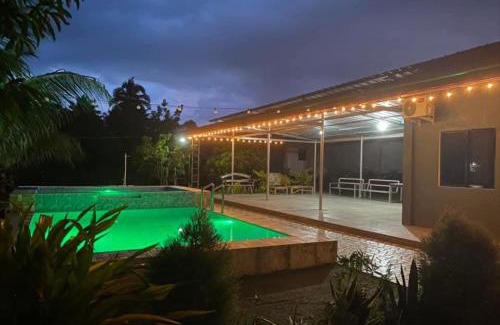 Luzon House | Kian and Kayden's private pool and guesthouse