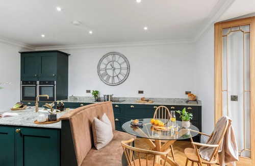 Cayton Cottage | Killerby Old Hall - UK47711