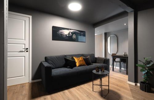 Arstad Apartment | King bed - Free parking - Renovated June 2025