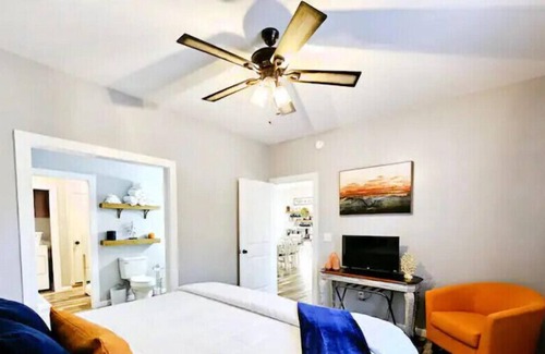 Valley Head House | king bed, pool table, jacuzzi tub, secluded home