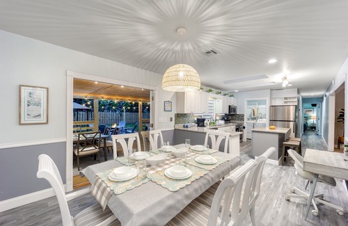 North River Shores House | King Beds|Kids Rm|Game Rm|Patio Dining|BBQ|Dogs OK