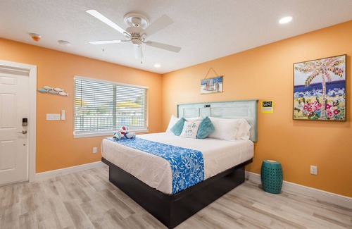 St. Pete Beach Hotel | King Efficiency 3