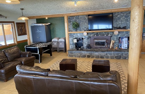 Happy Valley Cabin | King Halibut Lodge