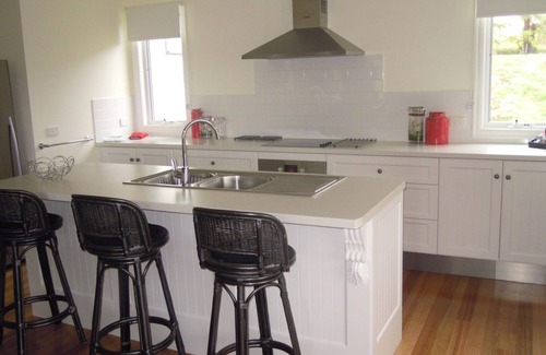 Marysville House | KING LYELL'S CORNER- Beautiful country house