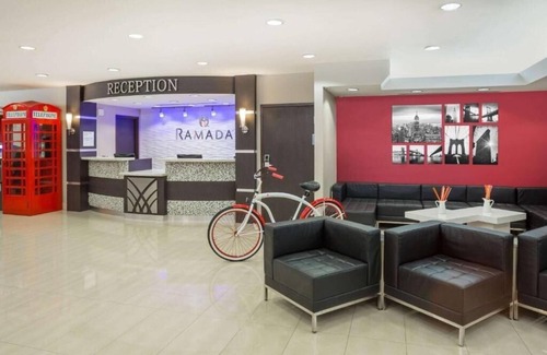 Miami Springs Apartment | King Room Near McDonald's MIA