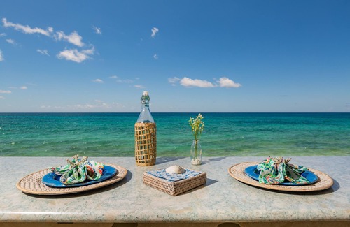 Estate William House | King's Ocean Beach House