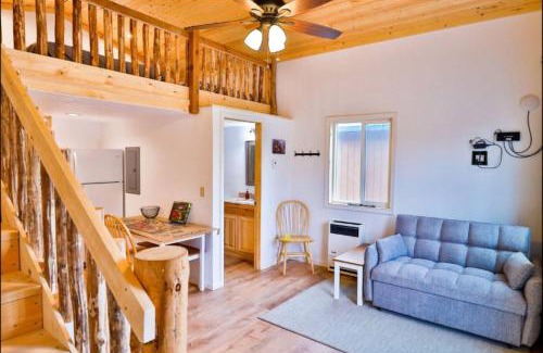 Kenai House | King Salmon Suite, Cabin 4 at Lower Kenai Lodge