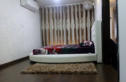 Ludhiana House | King Style Suite with attacthed drawing(Separate appartment in house