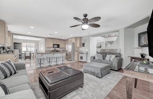 Silverado Ranch House | King Suite -Spa- Fast Wifi