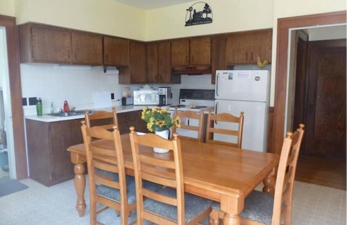 Ashfield-Colborne-Wawanosh House | Kingsbridge in the Country, near Lake Huron