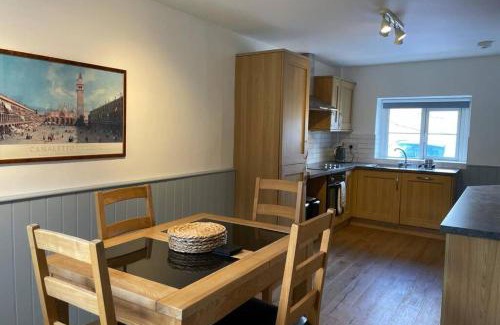 Fourstones Near Bentham House | Kingsdale Head Cottage