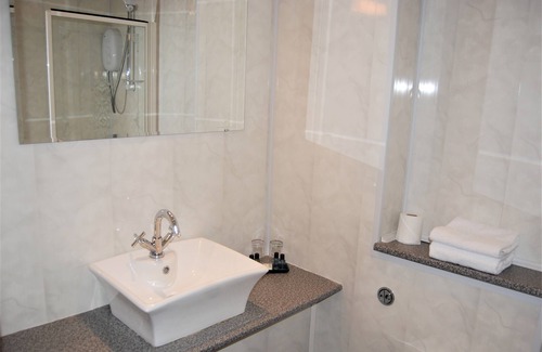 Burntisland Hotel | Kingswood Hotel
