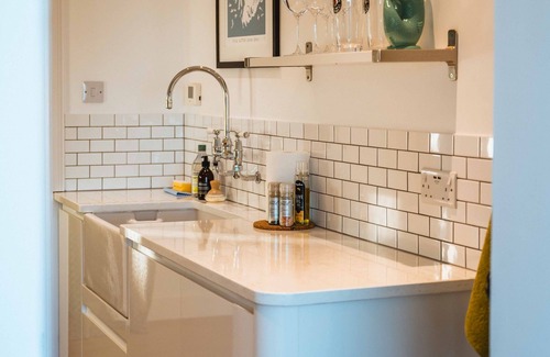 Conon Bridge Cottage | Kinkell Cottage, a true hidden gem with views to die for!