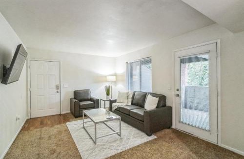 Harlow Apartment | Kinsrow Spacious Apartment in Prime Location